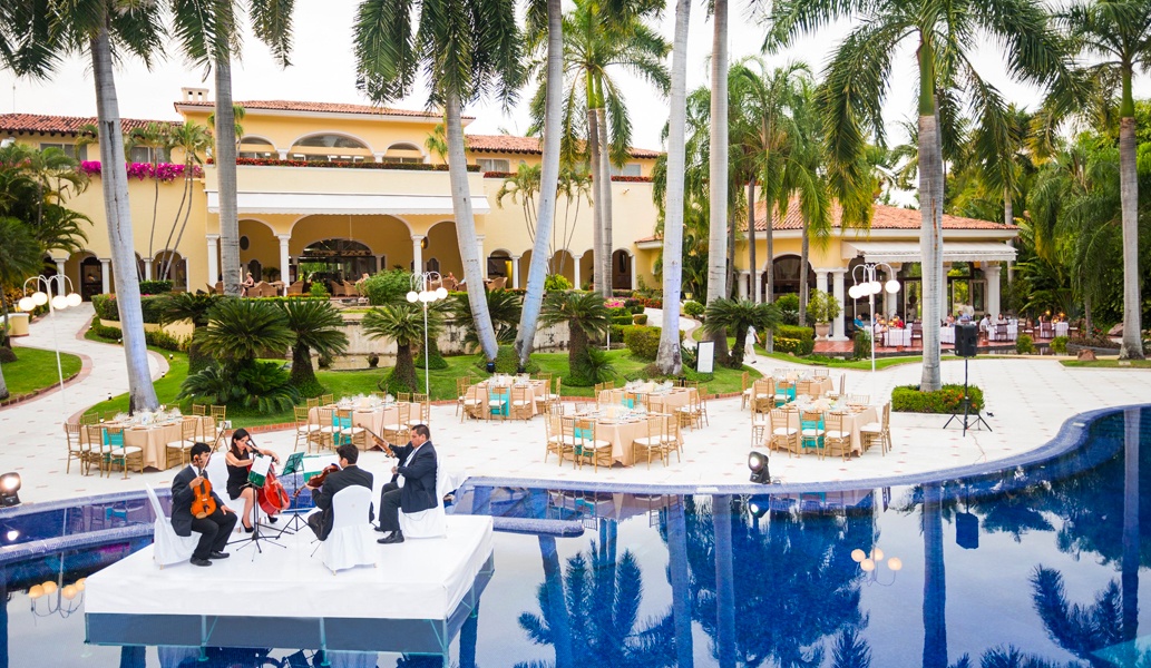 Terraza de la Piscina en el hotel Casa Velas, Puerto Vallarta
